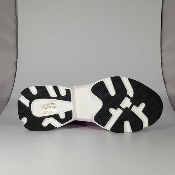 NR Rapisardi Trainer Bootie w Stars & Sneaker Sole - Picture 4 of 5